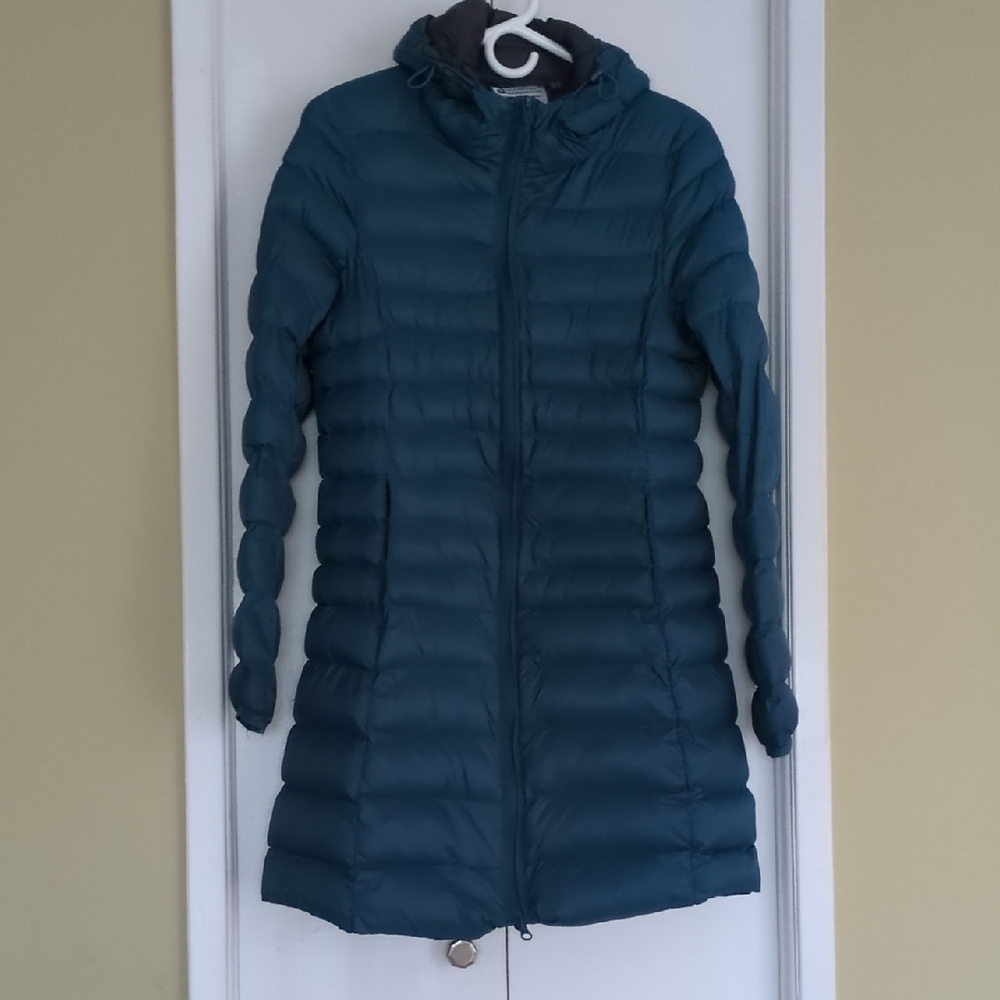 Elegant Women's Blue Puffer Jacket